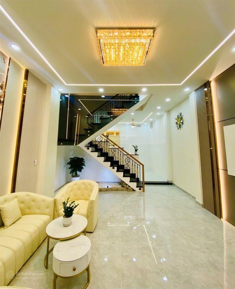 Nhà mới đẹp bình tân ngang bề thế 5m 4 tầng 68m2 4 pn 5wc hẻm 5m 7,1 tỉ giáp q.6, tân phú.