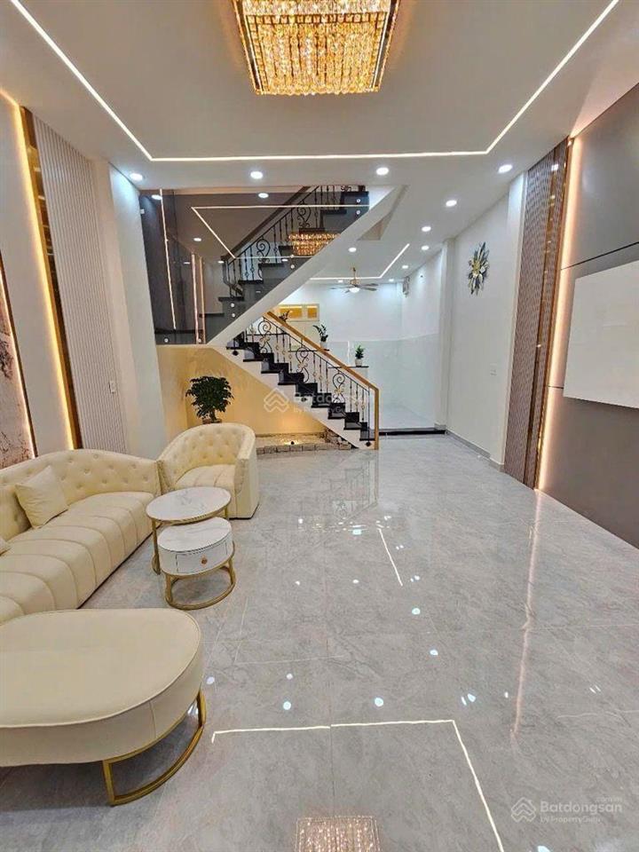 Nhà mới đẹp bình tân ngang bề thế 5m 4 tầng 68m2 4 pn 5wc hẻm 5m 7,1 tỉ giáp q.6, tân phú.