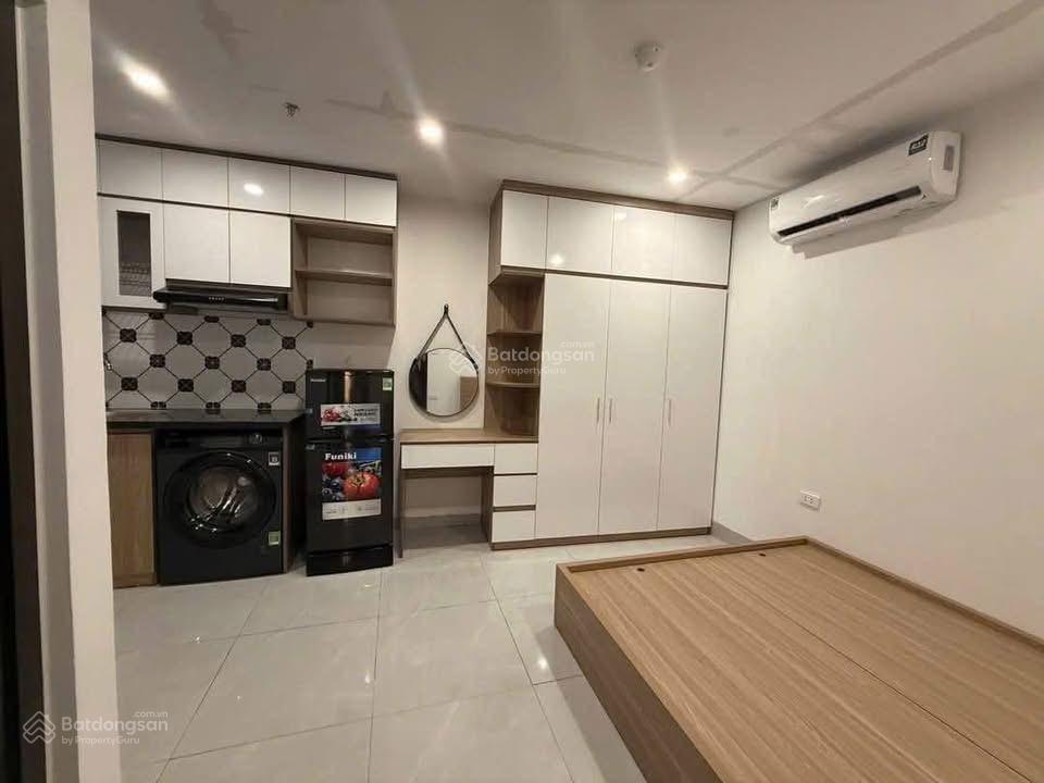 Cho thuê phòng tại triều khúc giá tốt đầy đủ nội thất ở ngay gần phố có thang máy phù hợp ở 2 ngươi