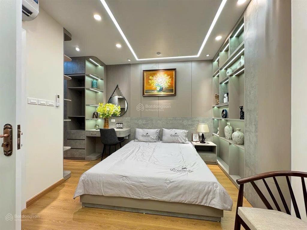 Lô góc  ô tô  khu a vin olympic dt 42m2x5t mới ở ngay  3 phút ra trục đường đại thanh thanh trì