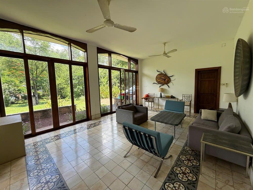 Chỉ 1 triệu/m2 mua biệt thự vườn resort view hồ trị an, đồng nai. 200x225m tổng 4,5ha. giá 50 tỷ tl