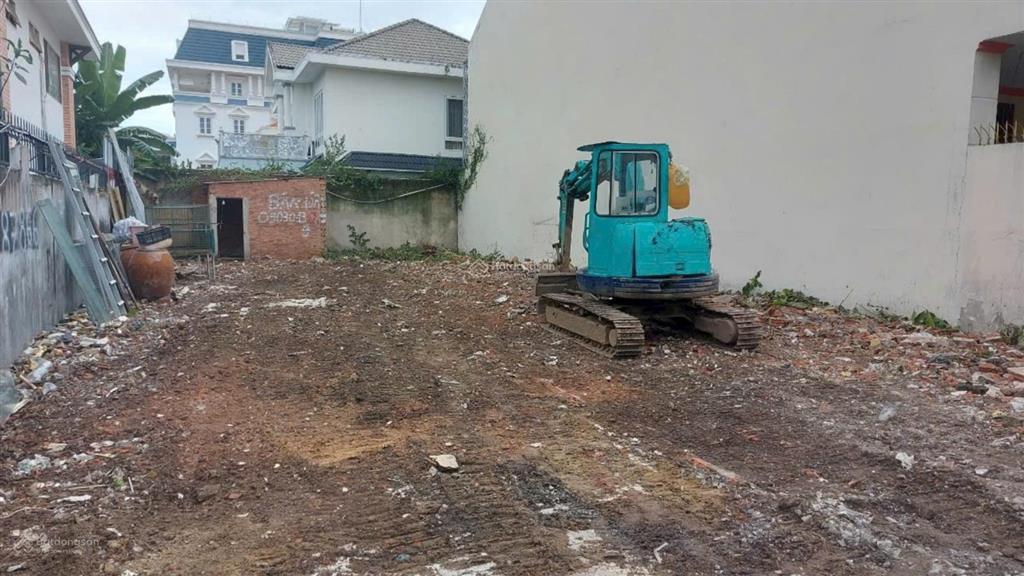Bán đất xây chdv, khách sạn đường trần não, quận 2. dt 5.6x29m cn 160m2. ctxd hầm 6 tầng. giá 30 tỷ