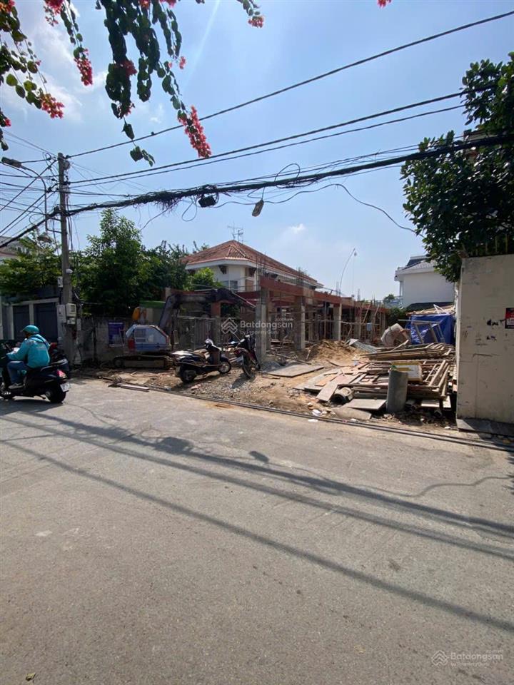Bán đất xây chdv, khách sạn đường trần não, quận 2. dt 5.6x29m cn 160m2. ctxd hầm 6 tầng. giá 30 tỷ