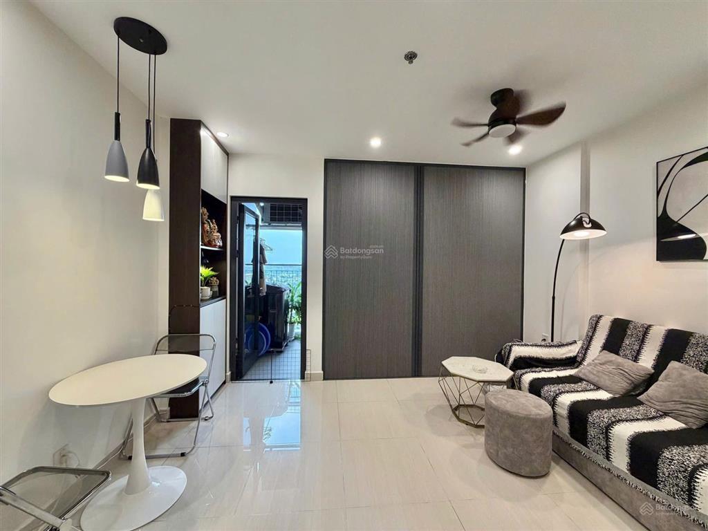 Bán nhanh căn studio origami full nội thất đẹp, diện tích lớn 33m2, giá tốt, 1,75 tỷ