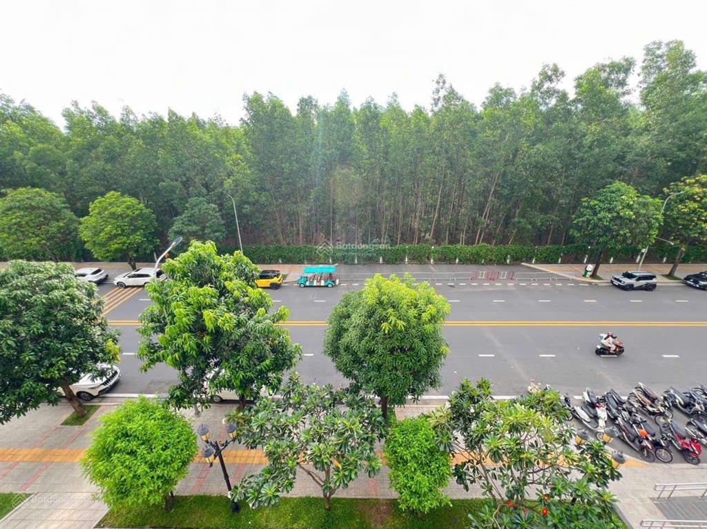 Giảm giá bán nhanh 3pn+ origami 92m², sổ hồng sẵn, nội thất đẹp giá chỉ 4tỷ45 vinhomes grand park