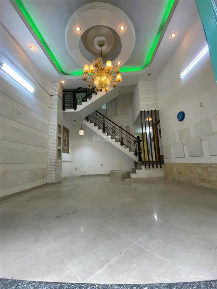 Nhà bán hẻm 3m 66,68m² ngang lớn 5,7m 4 tầng phù hợp ở cho thuê lê văn sỹ, nhiêu lộc q3 cũ tphcm