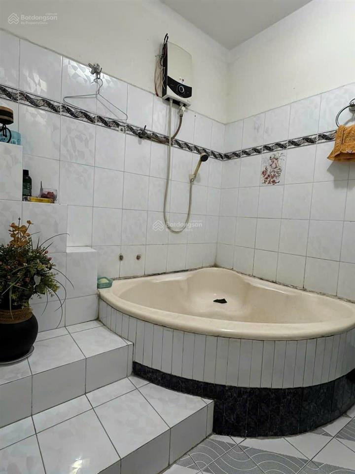 Nhà lê văn sỹ quận 3  nhà hẻm khu yên tĩnh  phù hợp ở hoặc kd online  61 m2  4 tầng, 12.2 tỷ tl