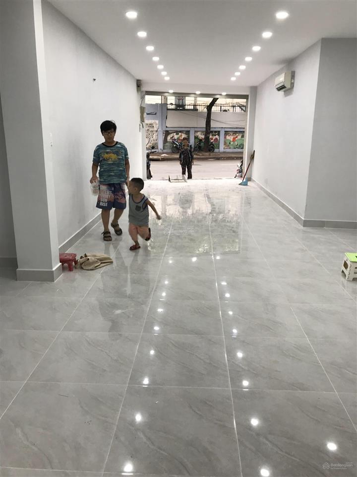 Bán nhà mặt tiền kinh doanh ngay gần bệnh viện nhi đồng , sư vạn hạnh, quận 10 tphcm , 66m2, 22tỷ