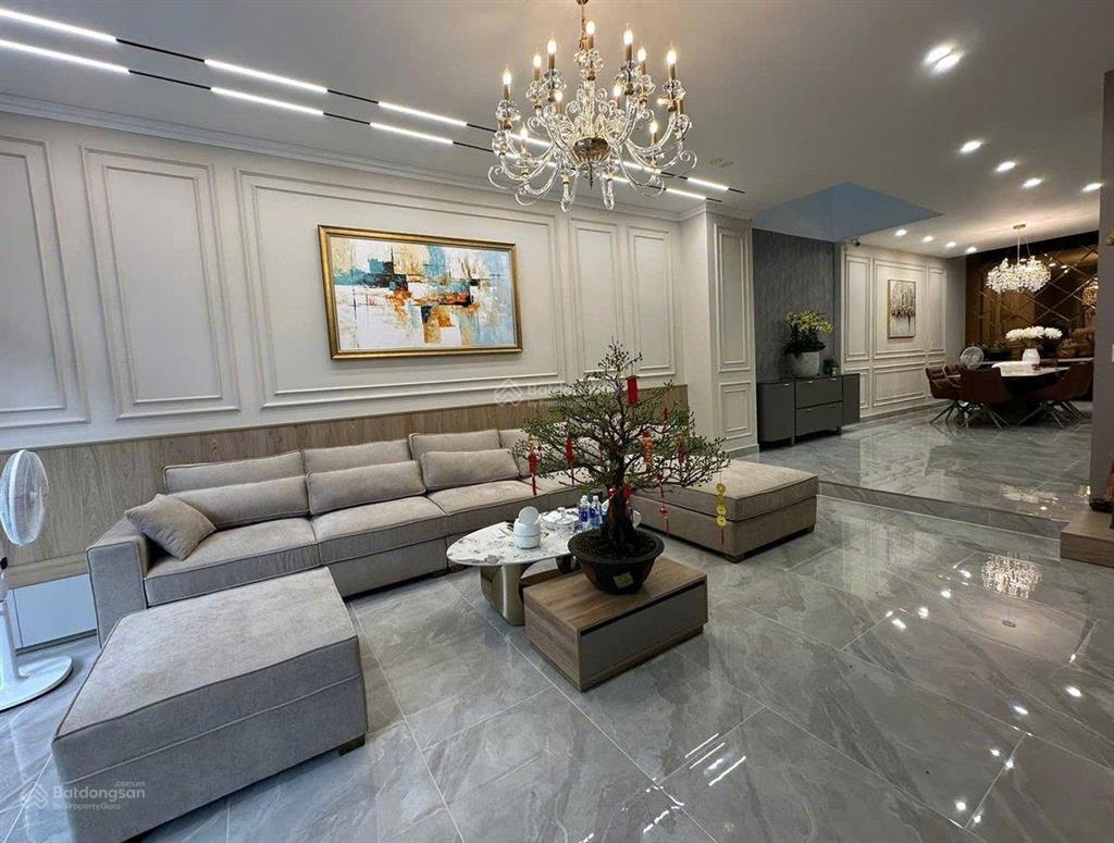 Bán nhà diện tích lớn hẻm ôtô, nguyễn chí thanh quận 5 tp hcm 149,9 m2 4tầng ngang rộng 8m, 45tỷ tl