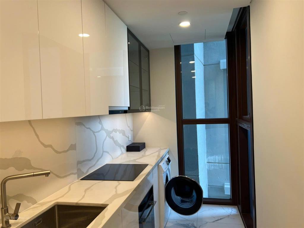 Em dung the galleria metropole cho thuê căn 2pn full nội thất, nhà trống xách va lin liền
