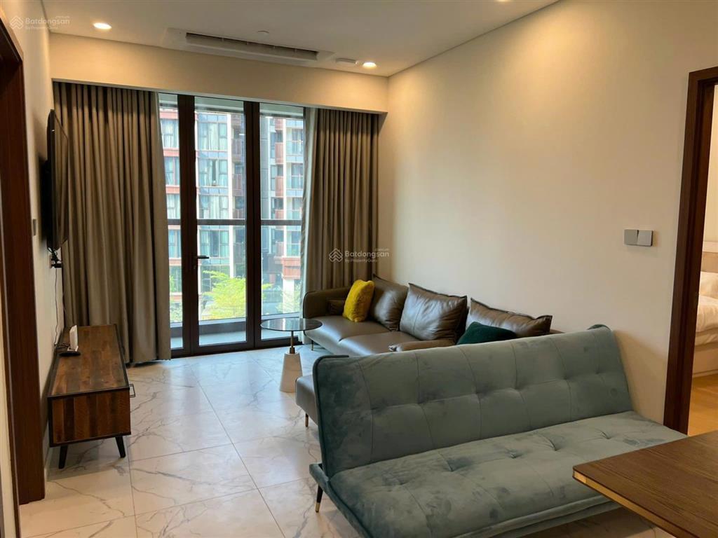 Em dung the galleria metropole cho thuê căn 2pn full nội thất, nhà trống xách va lin liền