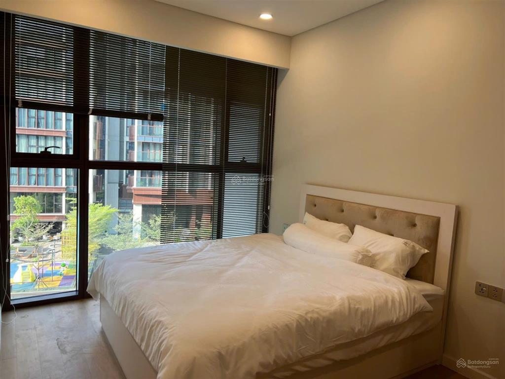 Em dung the galleria metropole cho thuê căn 2pn full nội thất, nhà trống xách va lin liền
