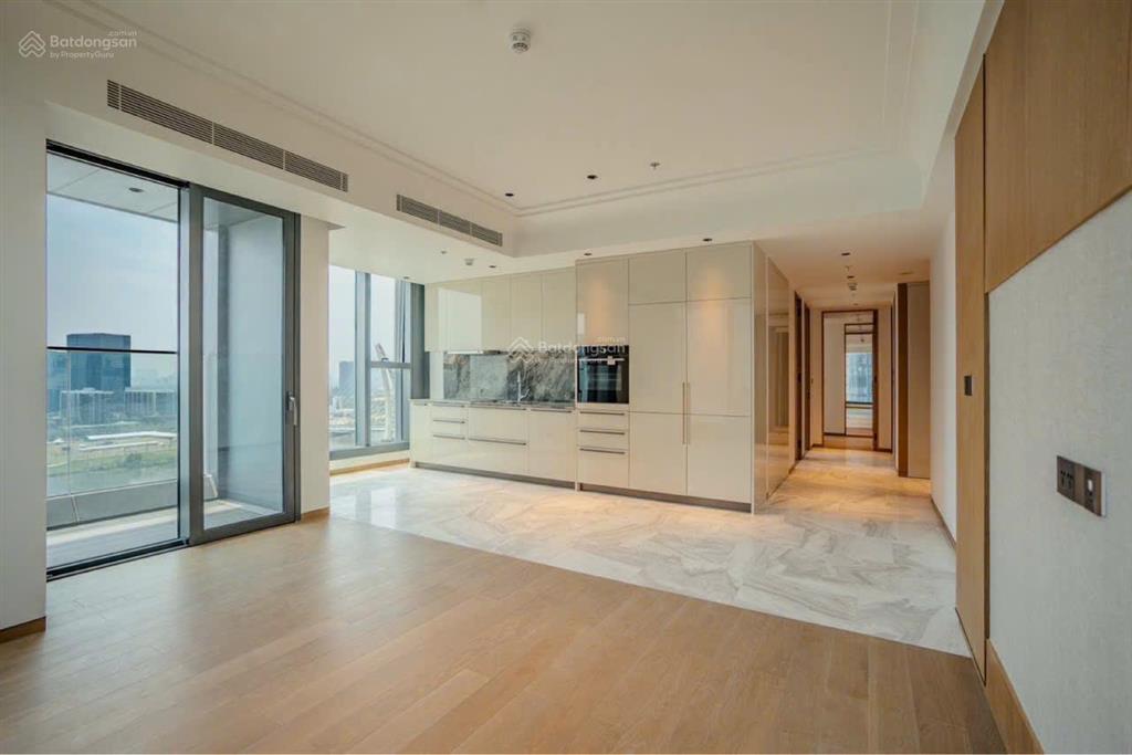 Em dung cần sang nhượng căn 3pn nội thất cơ bản tại the grand marina vị trí đẹp giá tốt đáng sở hữu