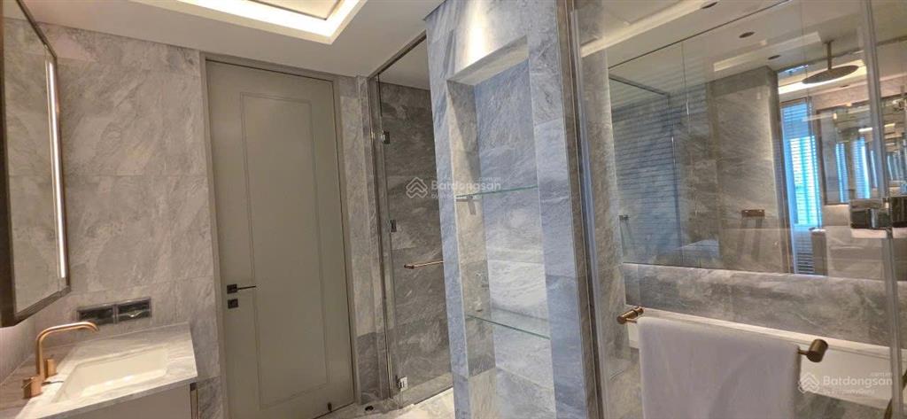 Grand marina chính chủ căn 3pn dt 117m2 đã có sổ tầng đẹp tòa sea