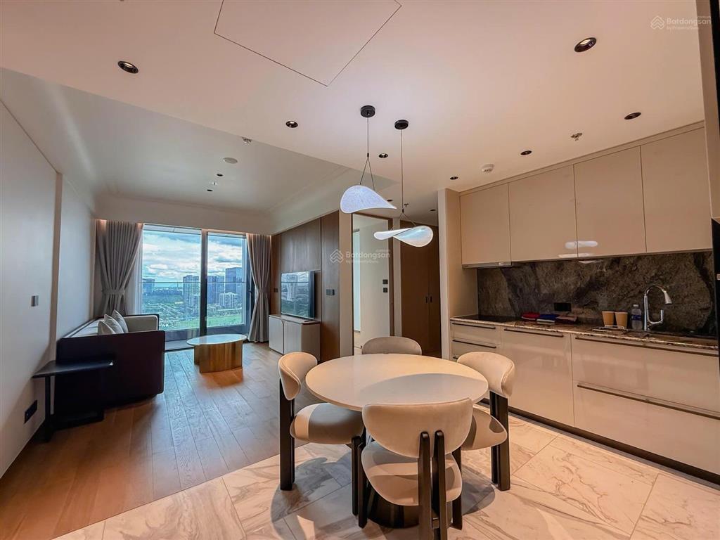 Bán căn hộ cao cấp 2pn góc  92m2 grand marina tầng đẹp tòa sea
