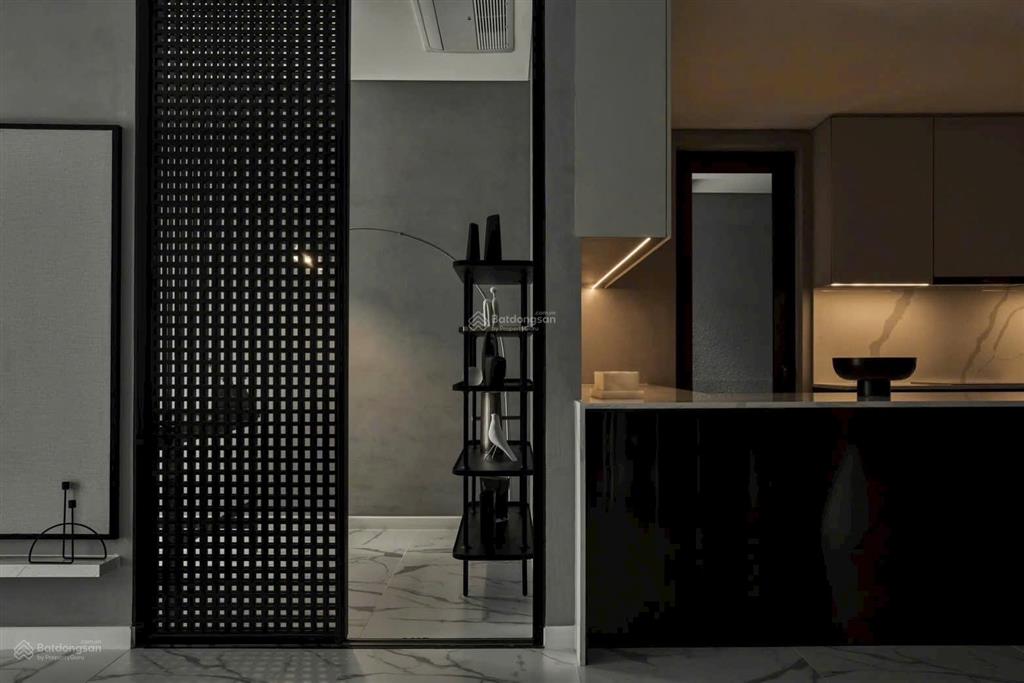 The crest cho thuê nổi bật căn 2pn + 1  115m2  70 triệu/tháng bàn giao full nội thất