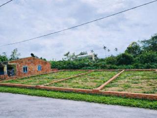 Ngay sau chợ lệ trạch  hòa tiến  giao đường dh12 21m  giá chỉ 8.0.0 triệu