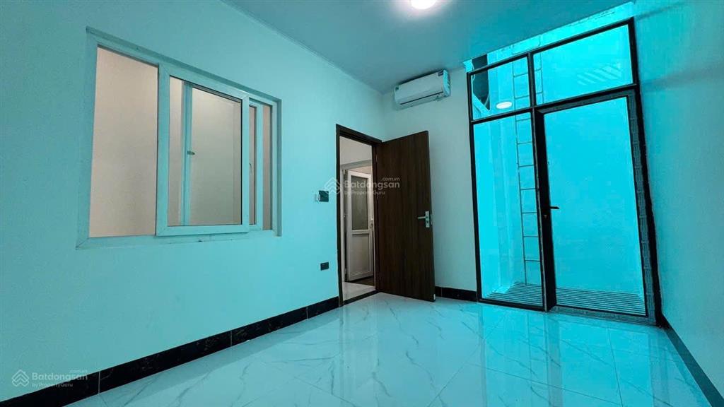 Bán nhà 2 tầng 41m² odt vị trí đắc địa. nhất ngõ 56 đường lê quang đạo, mỹ đình, hà nội
