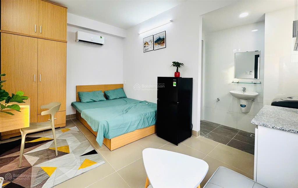 Giamr ngay 500k/th  chỉ còn 1 phòng full nội thất  cửa sổ trời  song hành  trường chinh