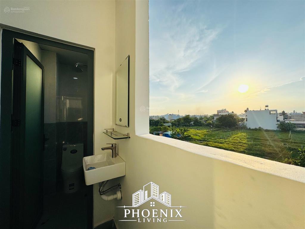 Còn phòng ban công mới 100%  siêu thoáng sẵn nội thất ngay trường chinh  phan văn hớn