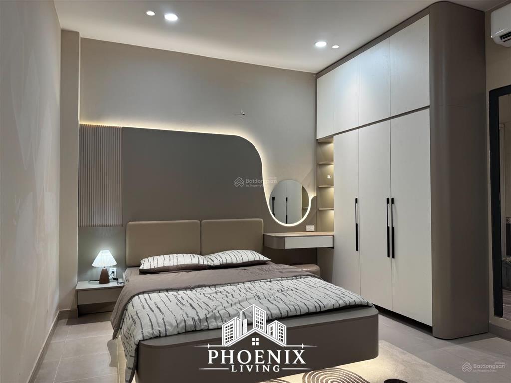 Trống sẵn 1 phòng full nội thất cao cấp  cửa sổ trời ngay tô ký  nguyễn ảnh thủ  cvpm