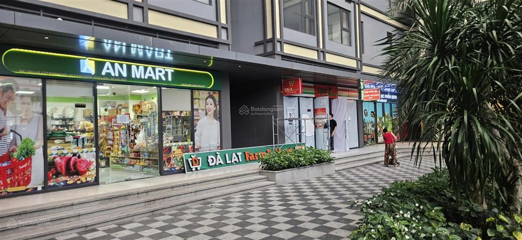 Bán shop chân đế căn góc cửa sảnh vị trí hiếm tại ocean park