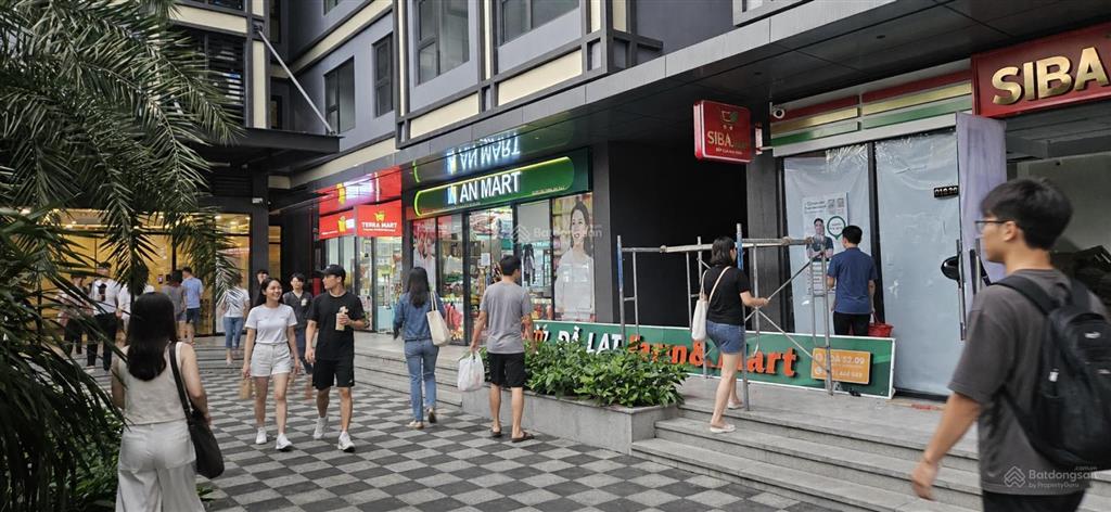 Chỉ 8,9 tỷ sở hữu shop chân đế cửa sảnh dòng tiền 40tr/tháng