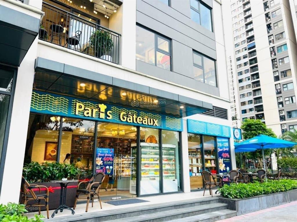 Bán shop 2 tầng căn góc  mặt sảnh đường 52m  dòng tiền 90tr/tháng