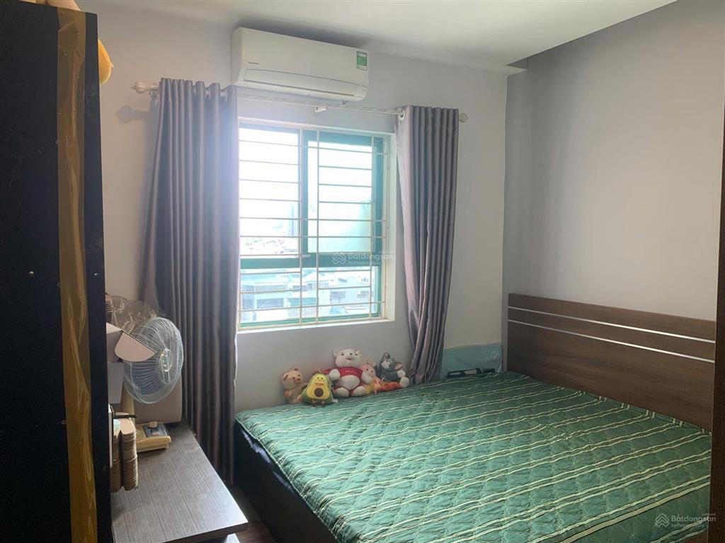 Chính chủ bán chung cư trung hòa nhân chính  64m  giá 5 tỷ