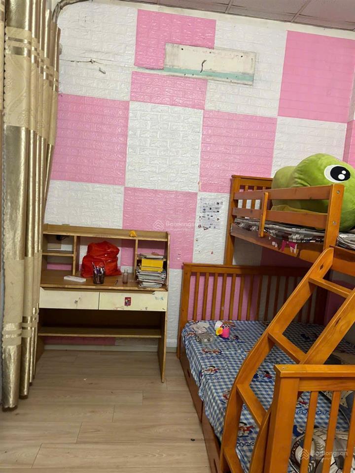 Chính chủ bán căn phù hợp cho cha mẹ gần con cháu 2 căn liền kề, sống riêng tư, tiện chăm sóc nhau
