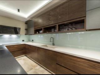 Bán căn hộ 3 phòng ngủ cc bàu cát 2 95m2