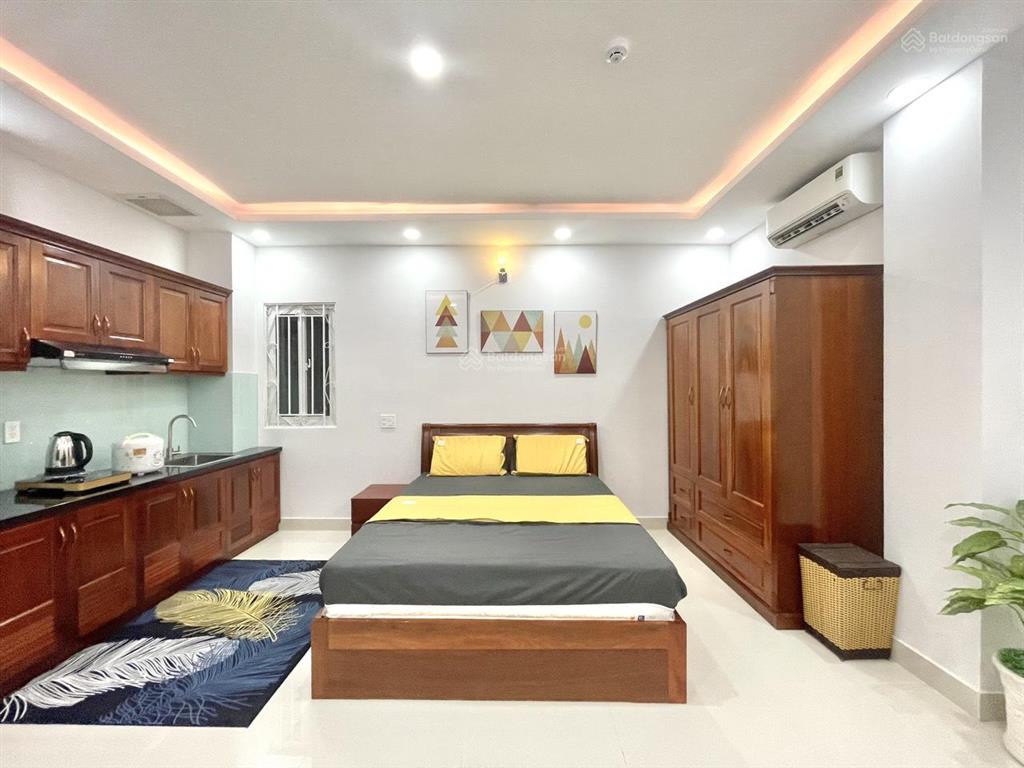 Căn hộ mới xây đẹp thoáng ngay hoàng sa tân bình