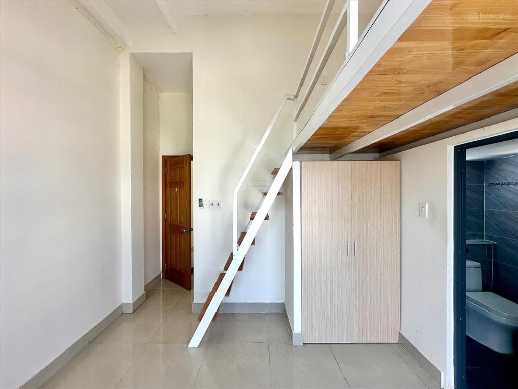 Phòng gác lửng siêu thoáng, mới xây ngay cầu thị nghè