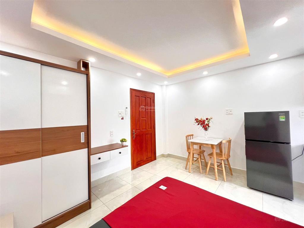 Căn hộ đẹp thoáng, full tiện nghi ngay hoàng sa, tân bình