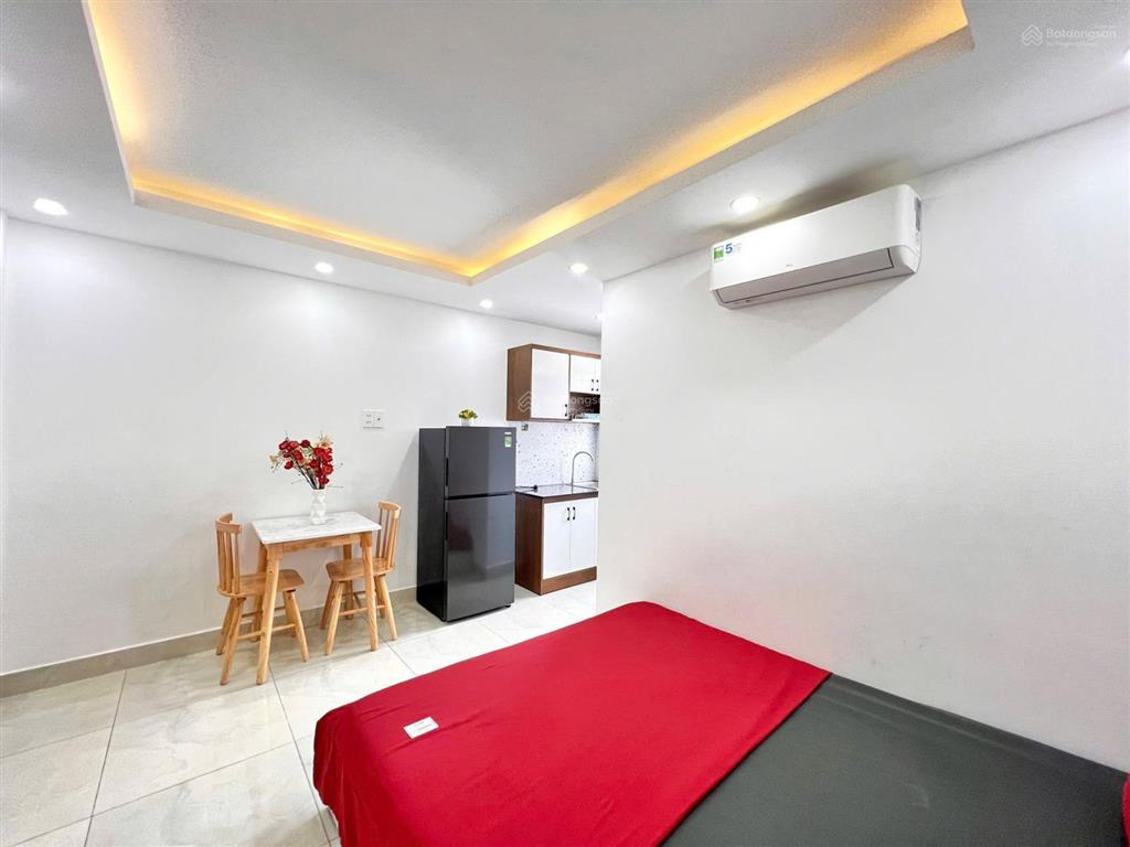 Căn hộ đẹp thoáng, full tiện nghi ngay hoàng sa, tân bình