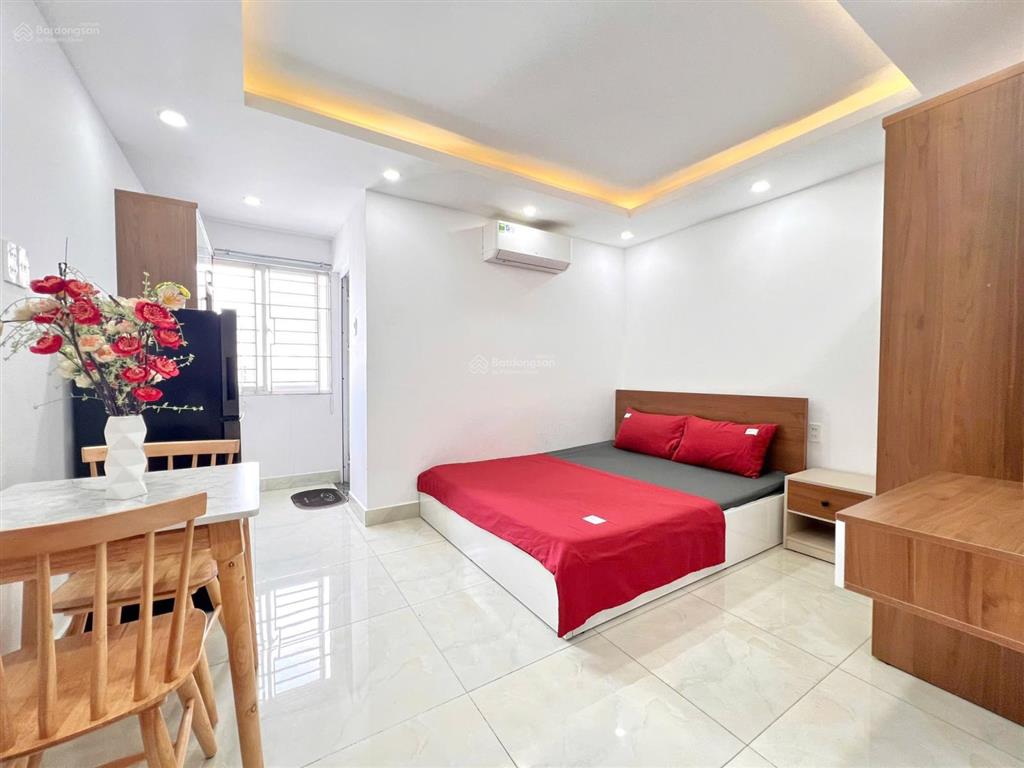 Căn hộ đẹp thoáng, full tiện nghi ngay hoàng sa, tân bình