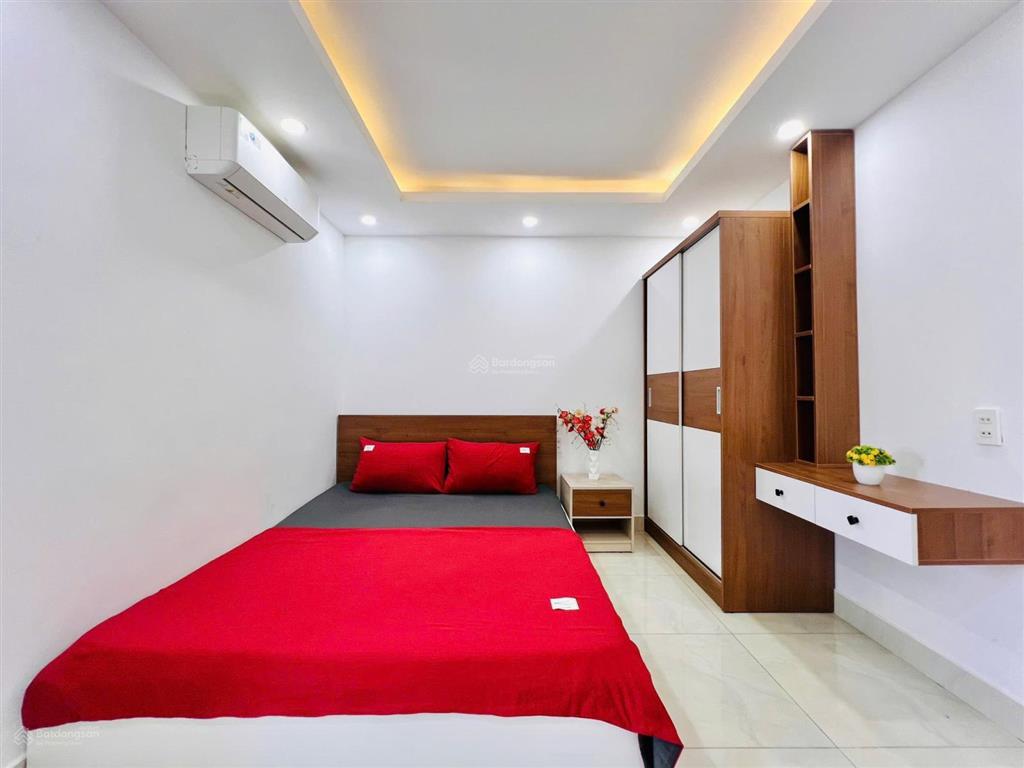 Căn hộ đẹp thoáng, full tiện nghi ngay hoàng sa, tân bình