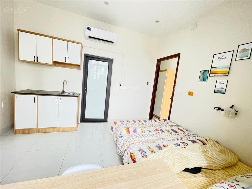 Phòng đẹp thoáng ngay độc lập gần cao đẳng công thương