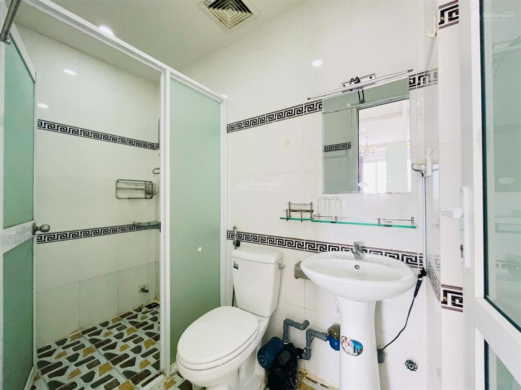 Căn hộ cao cấp đón nắng gần bệnh viện từ dũ