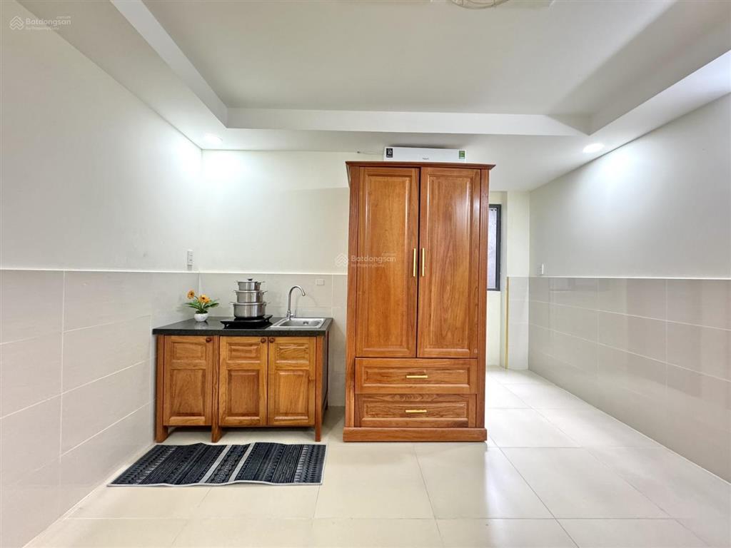 Phòng đẹp thoáng gần aeon tân phú  ở ngay !