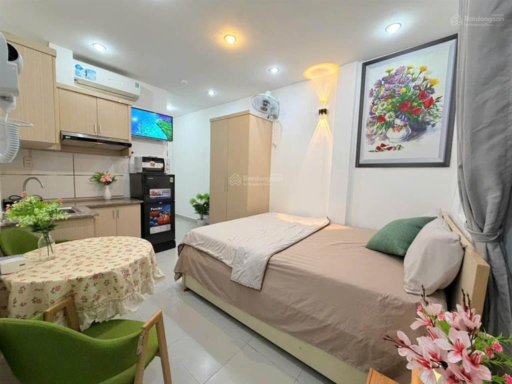 Phòng mới xây full nội thất gần bến xe miền đồng cũ