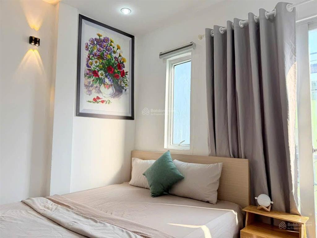 Phòng mới xây full nội thất gần bến xe miền đồng cũ