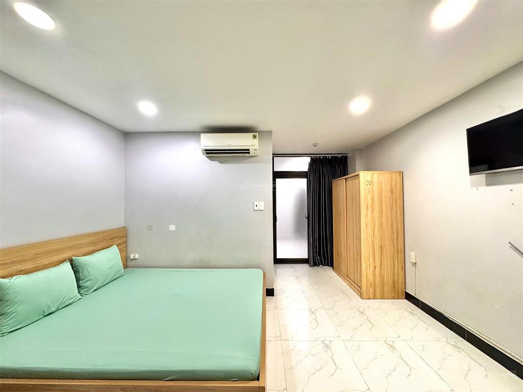 1 phòng ngủ tách bếp mới toanh gần bệnh viện hoàn mỹ