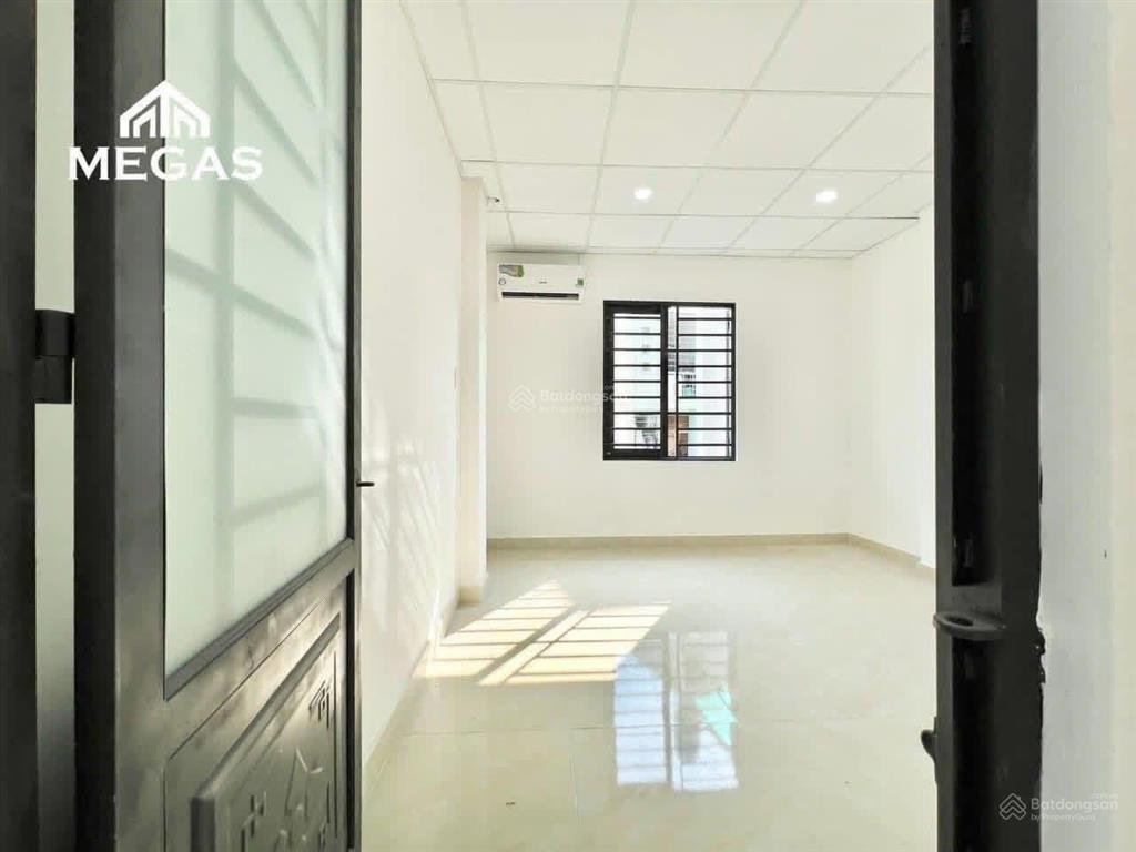 Phòng thoáng, an ninh gần etown cộng hòa tân bình