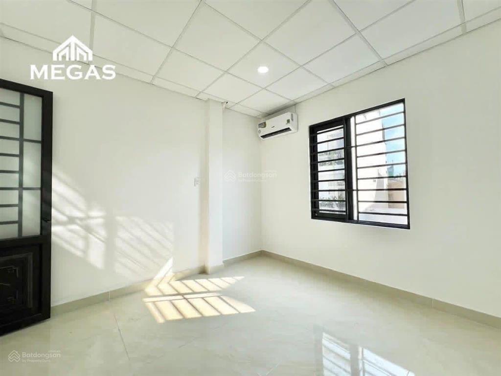 Phòng thoáng, an ninh gần etown cộng hòa tân bình