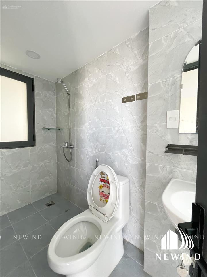 Căn hộ duplex ban công siêu thoáng gần đại học bách khoa