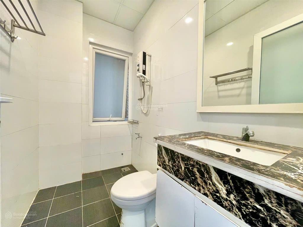 Phòng đẹp rộng thoáng 40m2 gần đại học gtvt bình thạnh