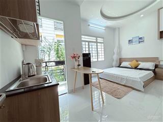 Phòng ban công thoáng, an ninh gần công viên lê thị riêng tân bình