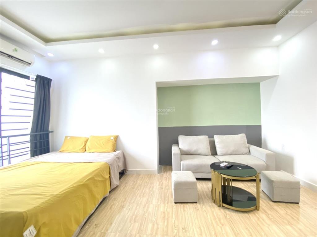 Phòng đẹp máy giặt riêng đón nắng gần chợ bàn cờ q3