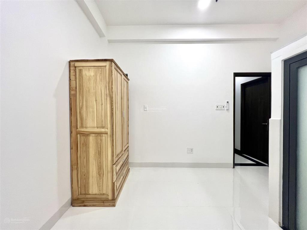 Phòng mới toanh, an ninh gần đại học văn hiến tân phú